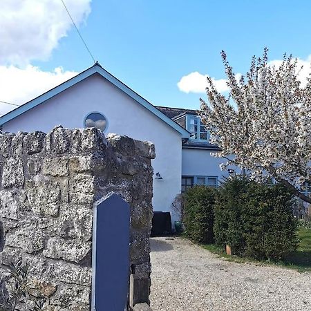 Lovely 2 Bed Annexe Near סליסבורי מראה חיצוני תמונה