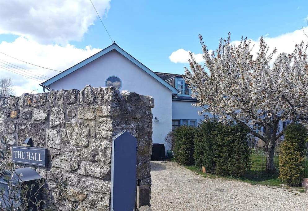 Lovely 2 Bed Annexe Near סליסבורי מראה חיצוני תמונה