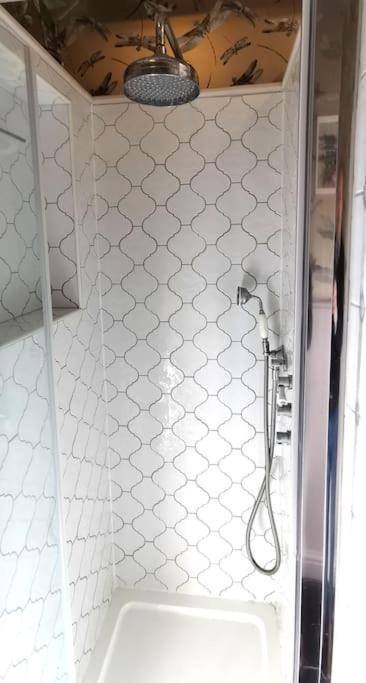 Lovely 2 Bed Annexe Near סליסבורי מראה חיצוני תמונה